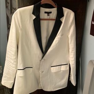 Joe’s Cream woman’s tuxedo jacket